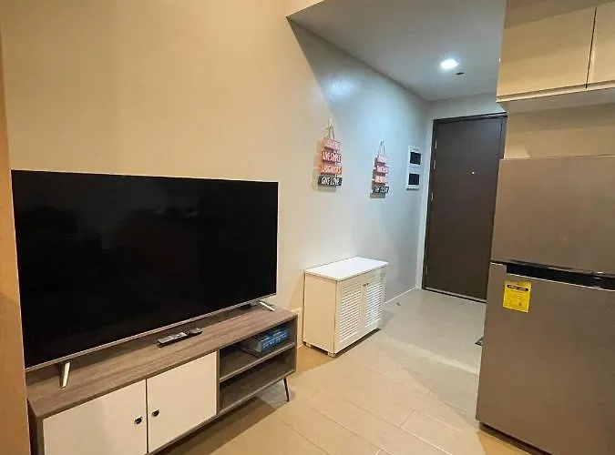 Ej's Staycation 4th F With 200mbps Wi-fi And Netflix Apartment Manila